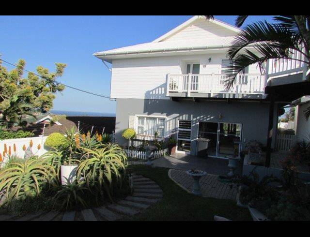 3 BEDROOM TOWNHOUSE FOR SALE IN SHELLY BEACH